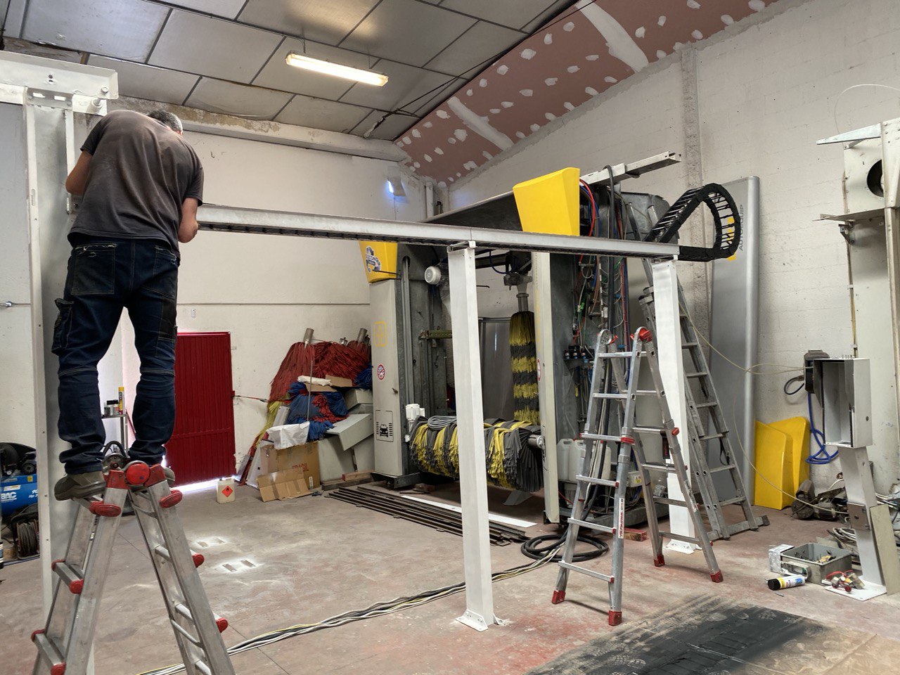 Puente reconstruido Second Wash rojo y negro